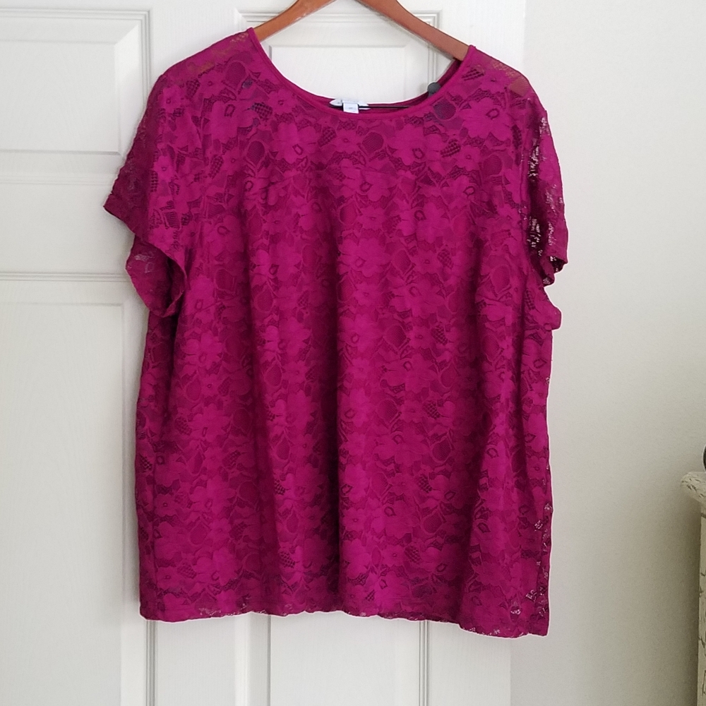 Boutique + 3X Lace Overlay Top Excellent Near-new!